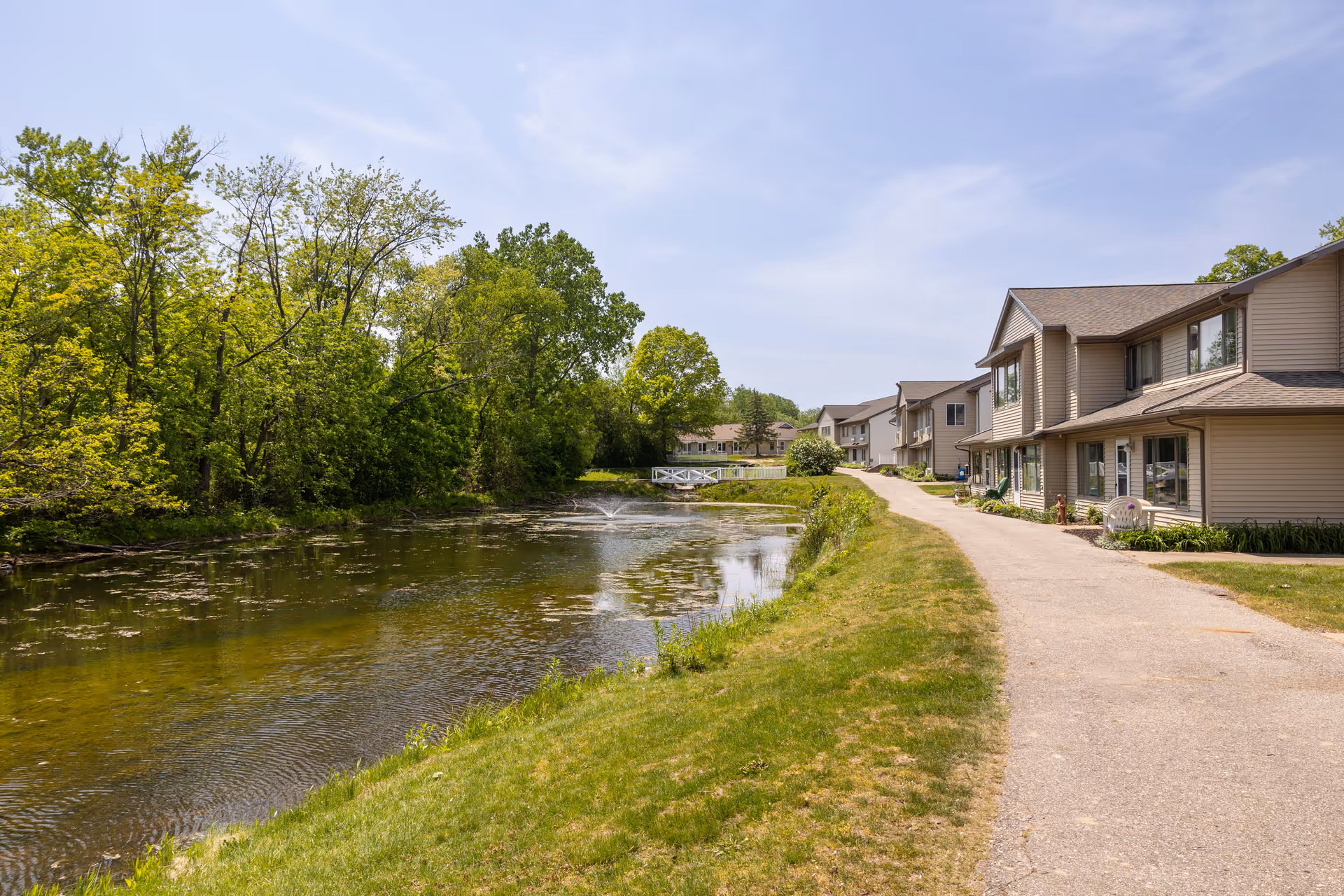 Photo 2 of Commonwealth Senior Living at East Paris