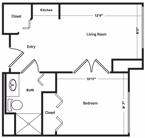Architectural floor plan of a one-bedroom apartment at Carriage Court of Kenwood, showing an entry area, kitchen, living room, bedroom, bathroom, and closets with dimensions.