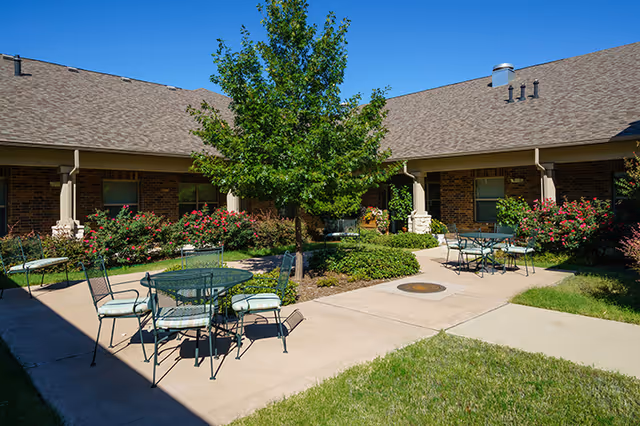 Photo 4 of Lynridge of Murphy Assisted Living & Memory Care