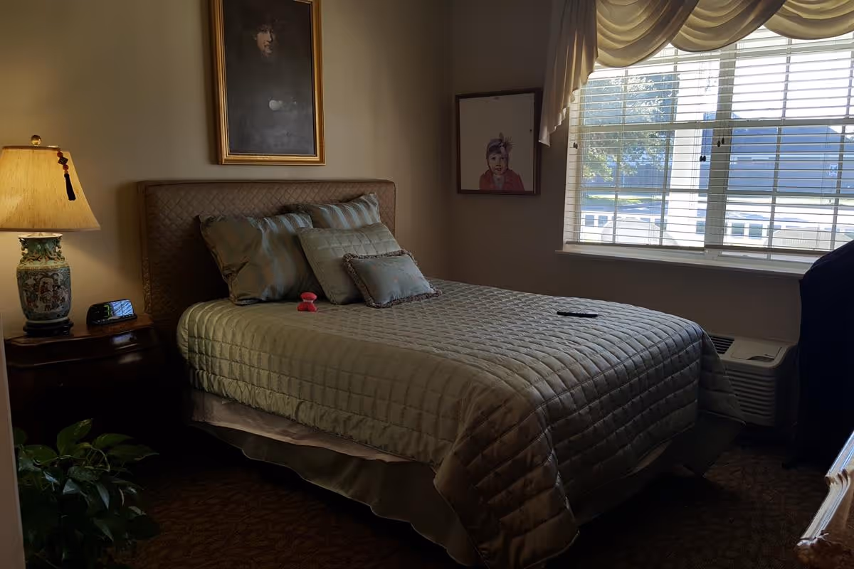 Photo 8 of Columbus Oaks Healthcare Community