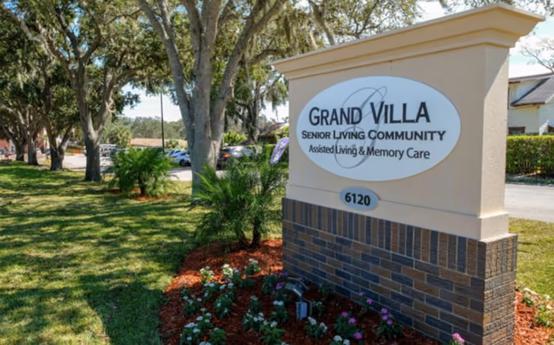 Photo 4 of Grand Villa of New Port Richey