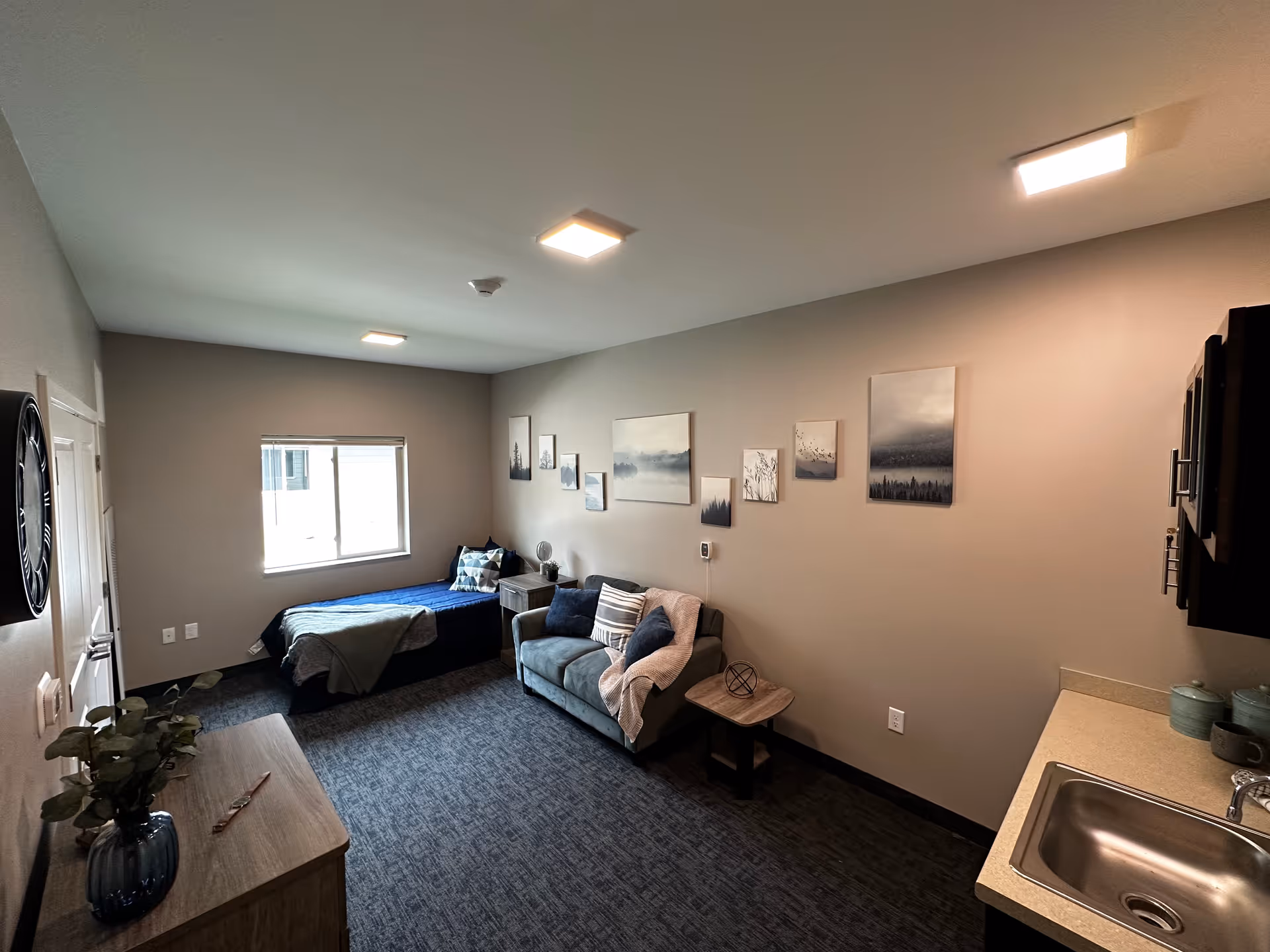 Photo 13 of Livonia Comfort