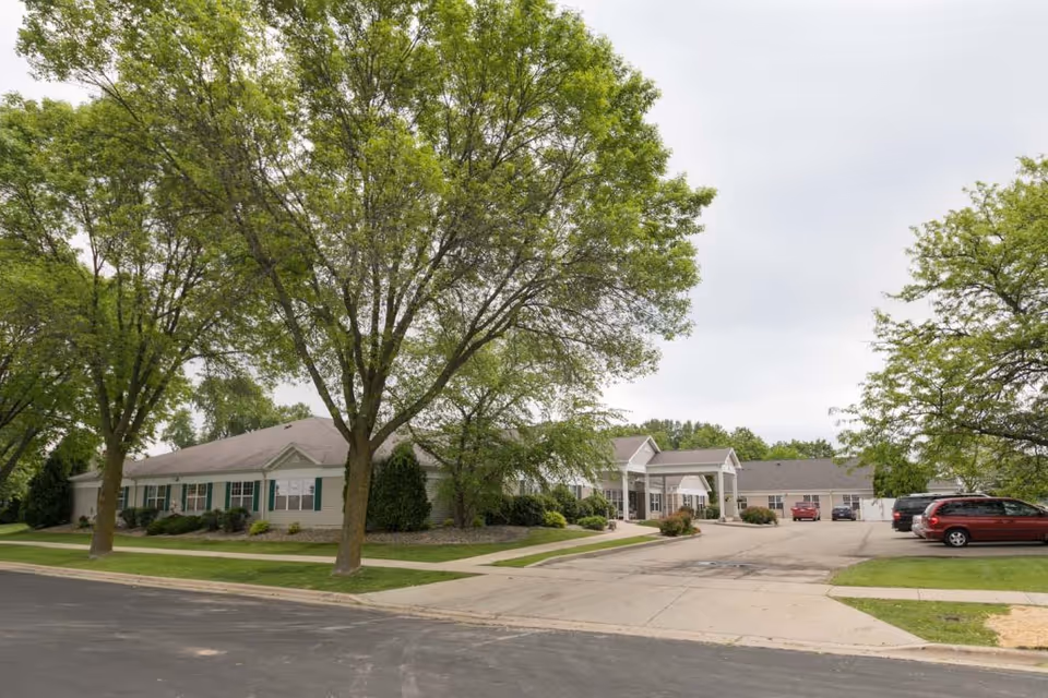 Photo 5 of Madison Pointe Senior Living