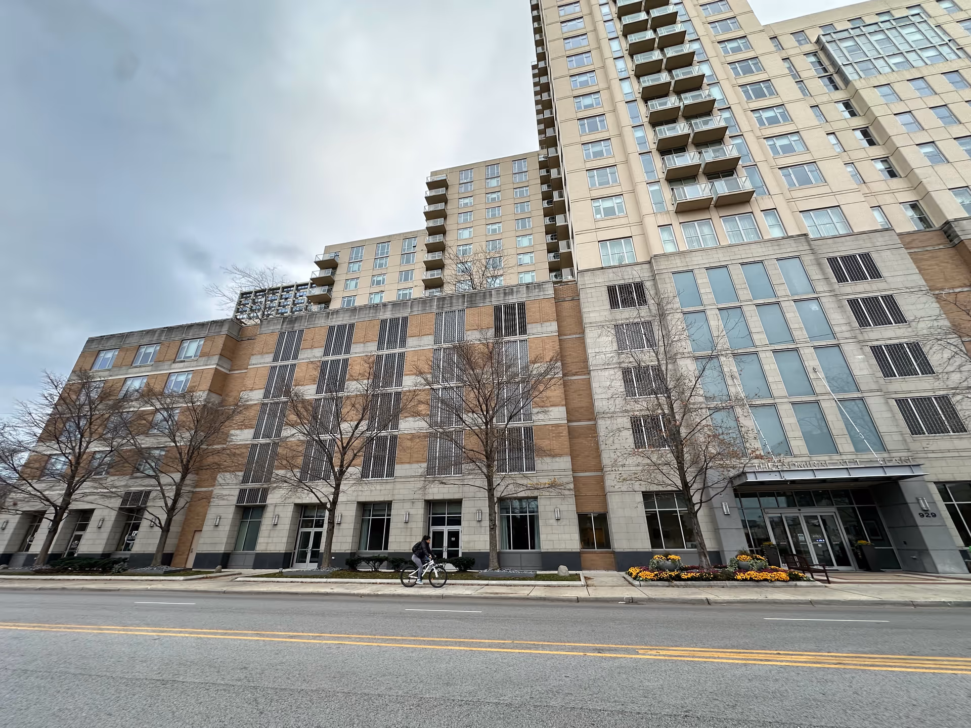 Photo 6 of The Admiral at the Lake