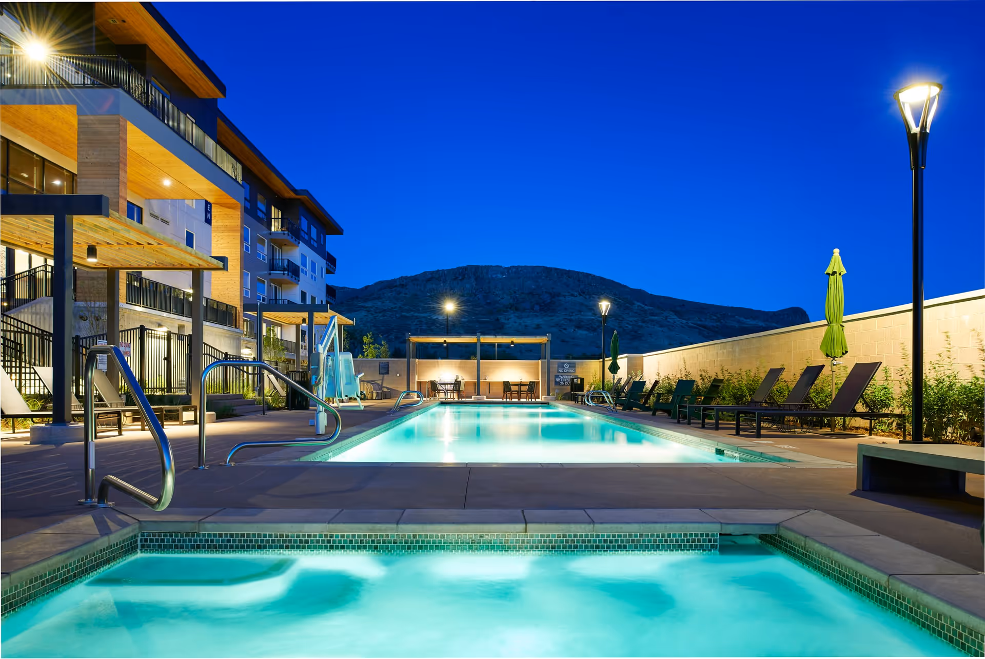 Photo 2 of Epoque Golden