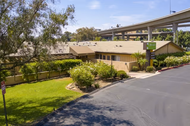 Photo 5 of Lemon Grove Care And Rehabilitation Center