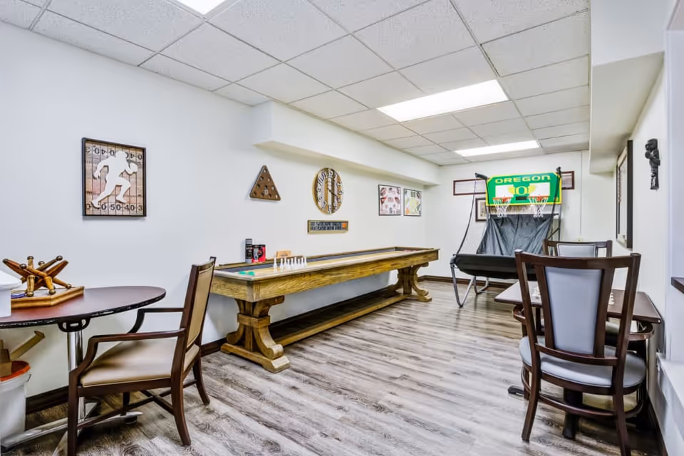 Photo 28 of Merrill Gardens at Sheldon Park