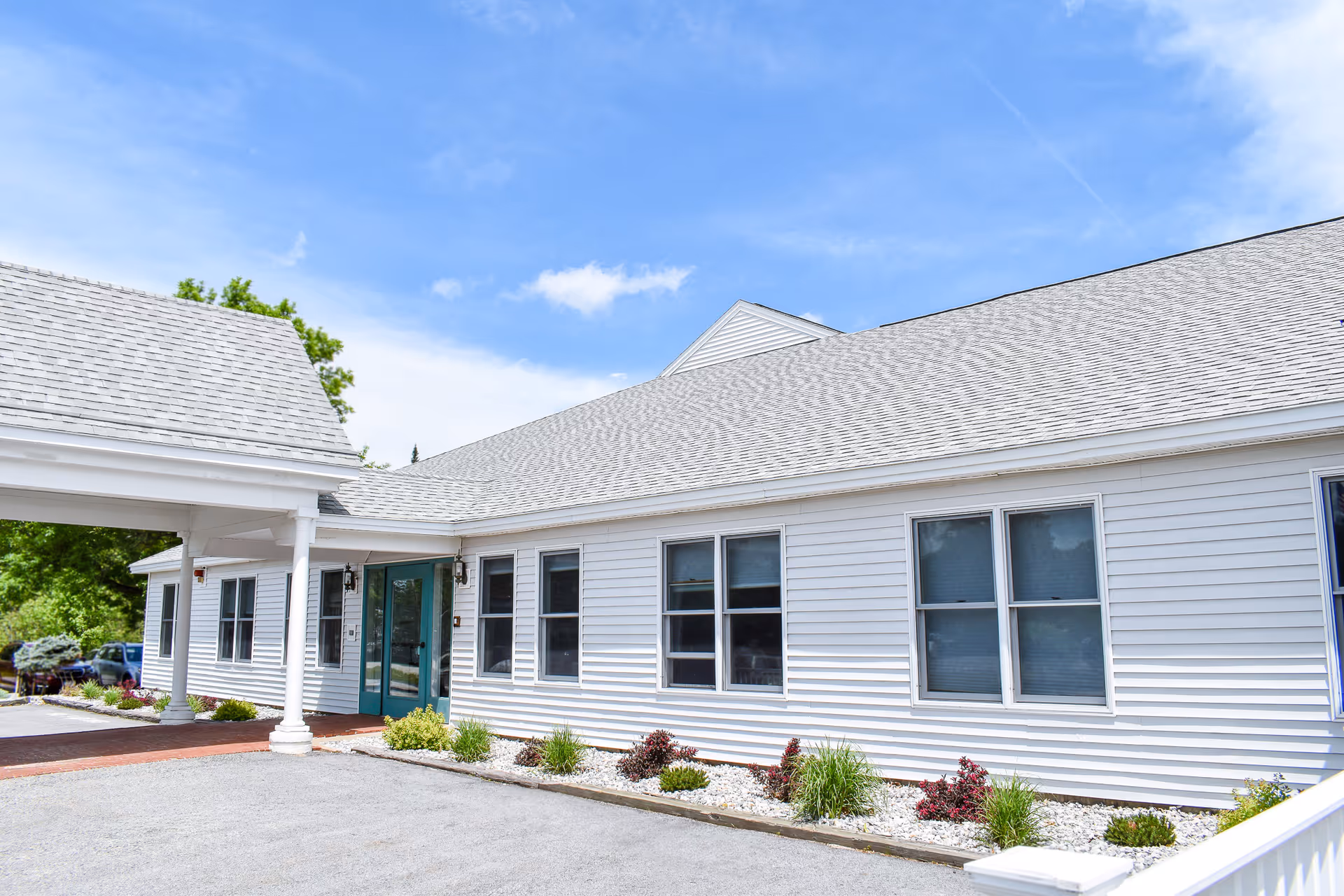 Exterior view of Bella Point Bridgton senior living facility.