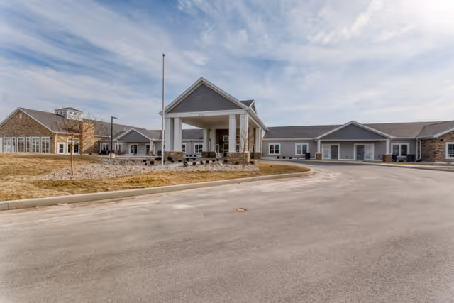 Exterior view of Cedarhurst Senior Living facility in Fort Wayne.