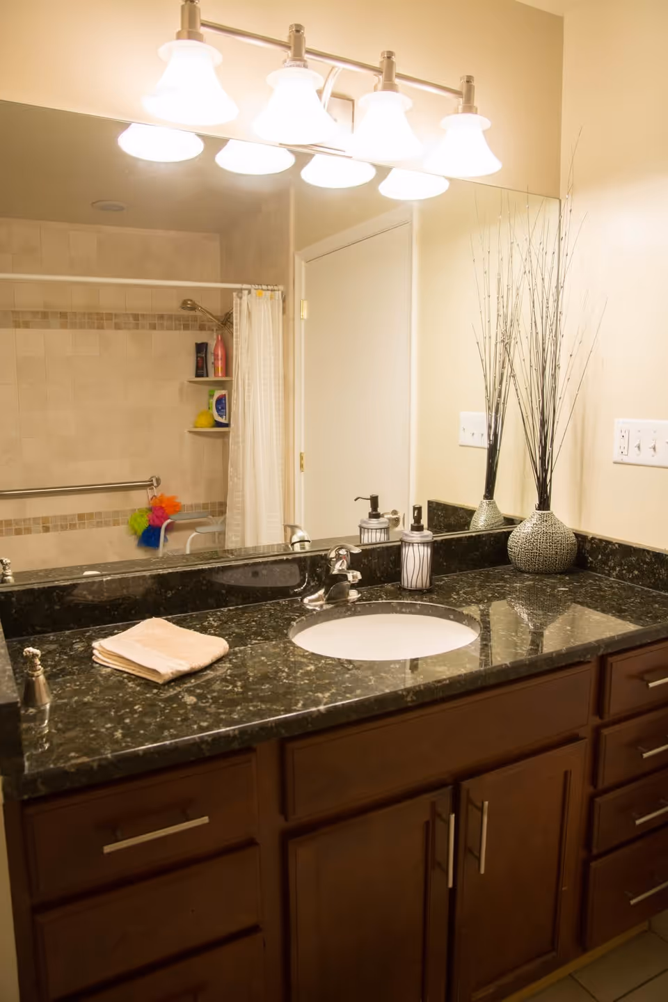 Photo 2 of Knollwood Villa