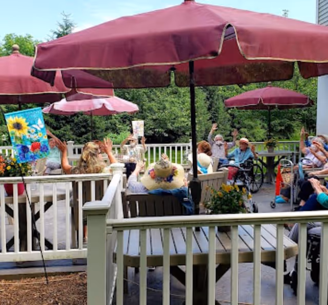 Photo 12 of Mira Vie at Brookfield | Assisted Living Belvidere