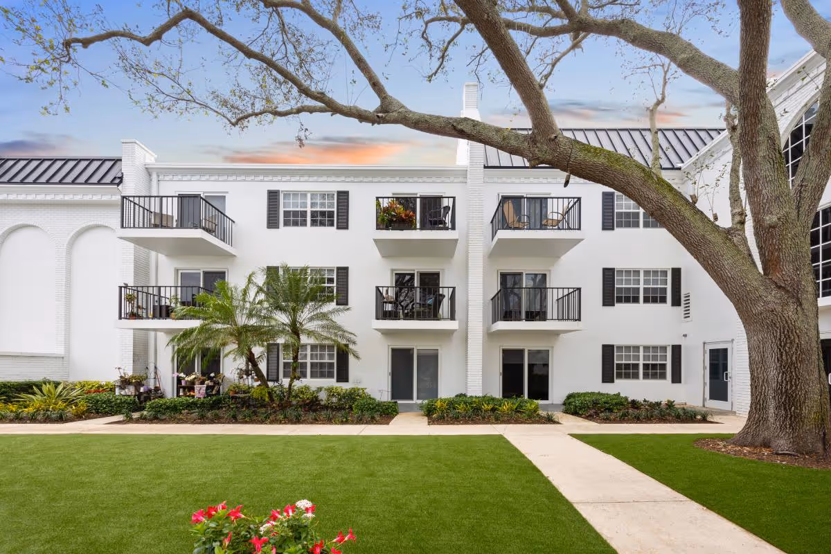 Photo 3 of Independence Hall Senior Living