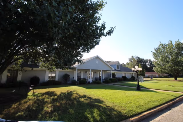 Photo 3 of Madison Heights Memory Care Community