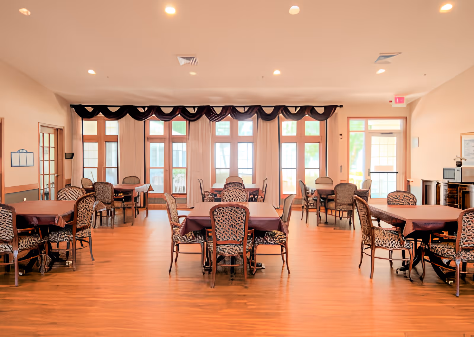 Photo 11 of Lakeshore Manor