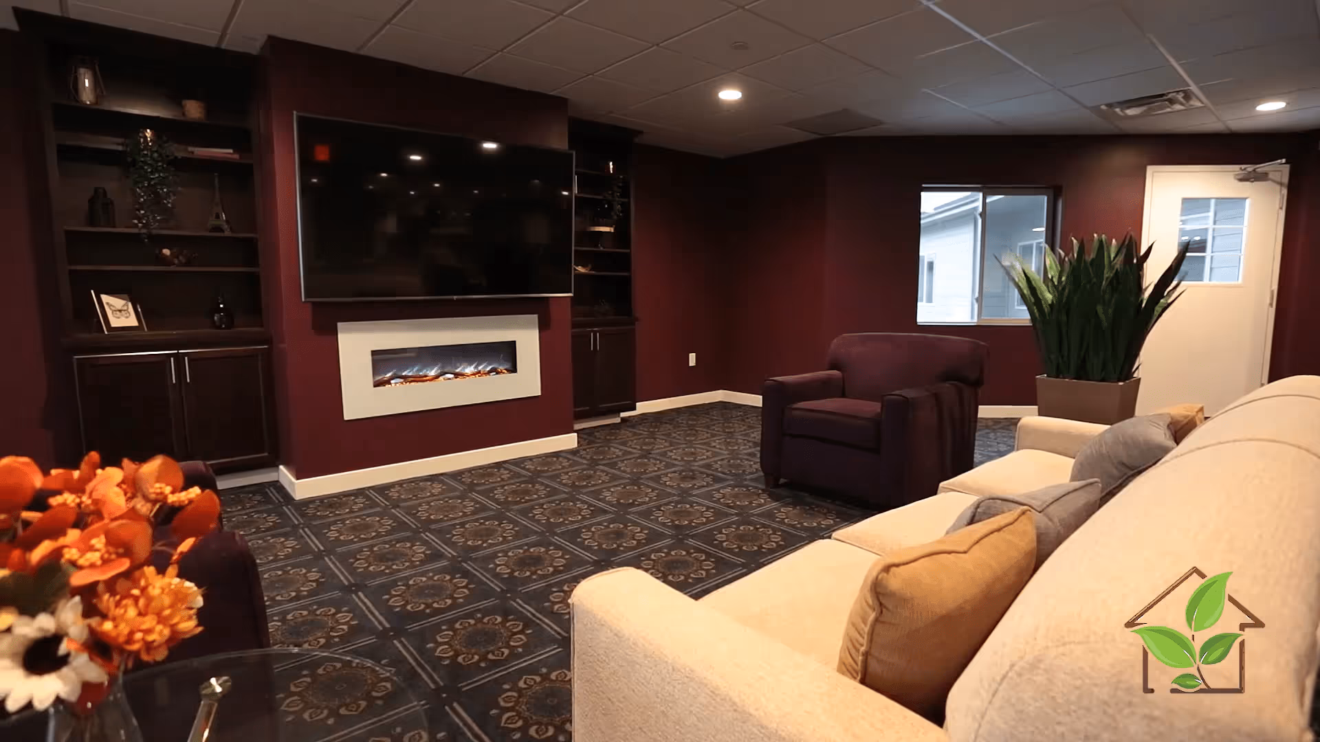 Photo 3 of Livonia Comfort