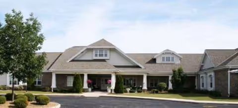 Front view of Brookdale Kenosha, single-story senior living facility with a covered entrance.