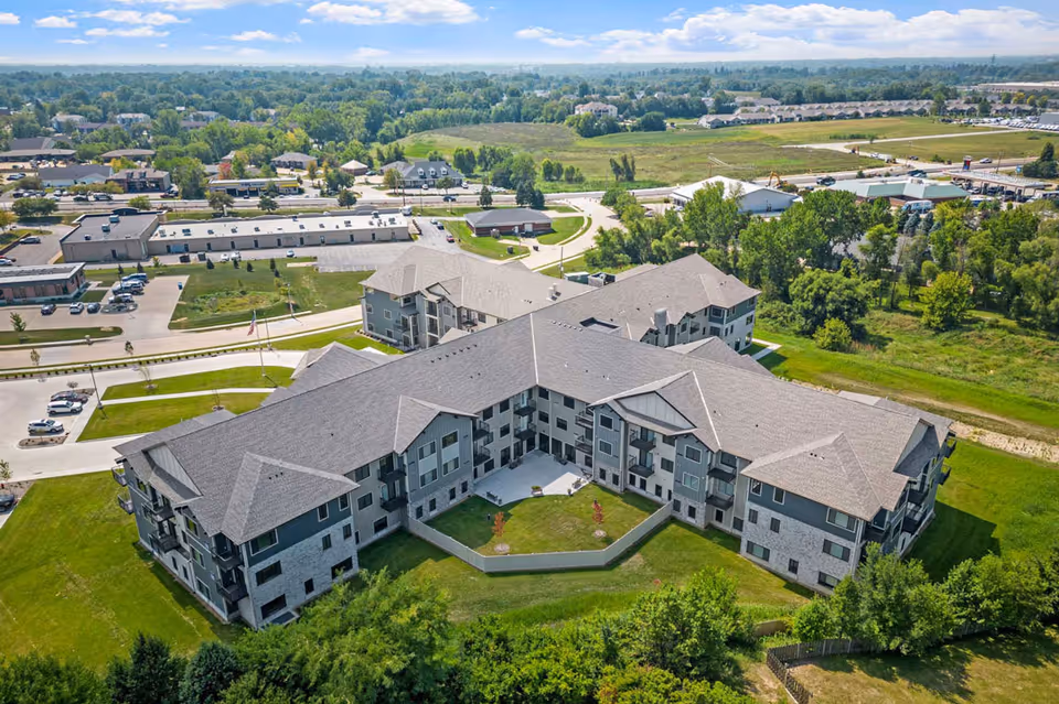 Aerial view of Meadowview of Davenport, a large U-shaped senior living campus.