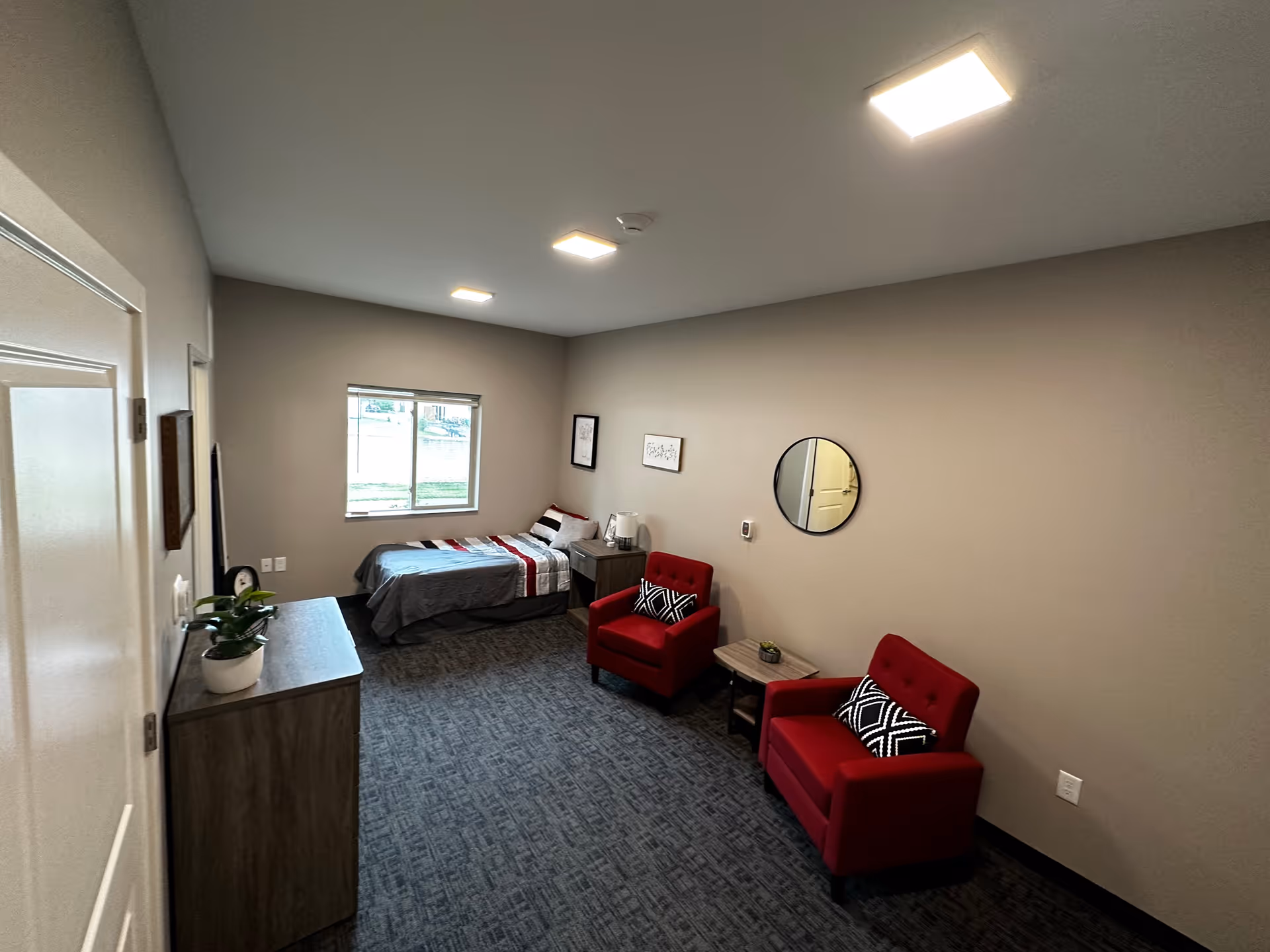Photo 17 of Livonia Comfort