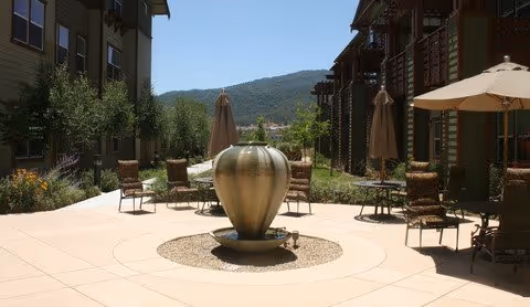 Photo 7 of Merrill Gardens at Gilroy