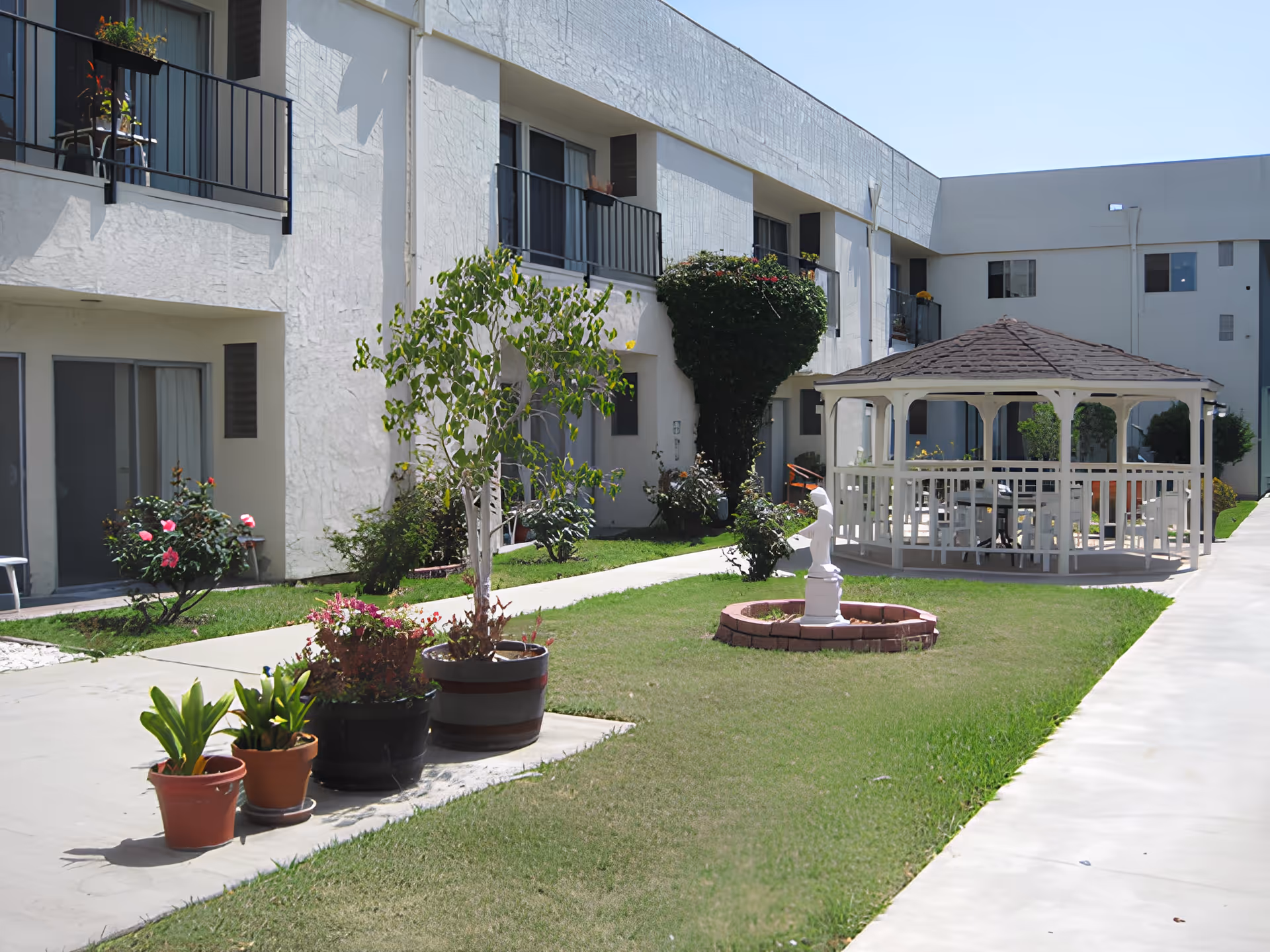 Photo 7 of Gardena Retirement Center