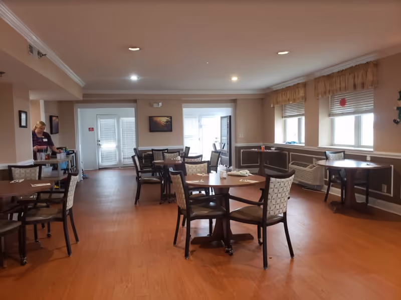 Photo 12 of River Oaks Place - Loudon
