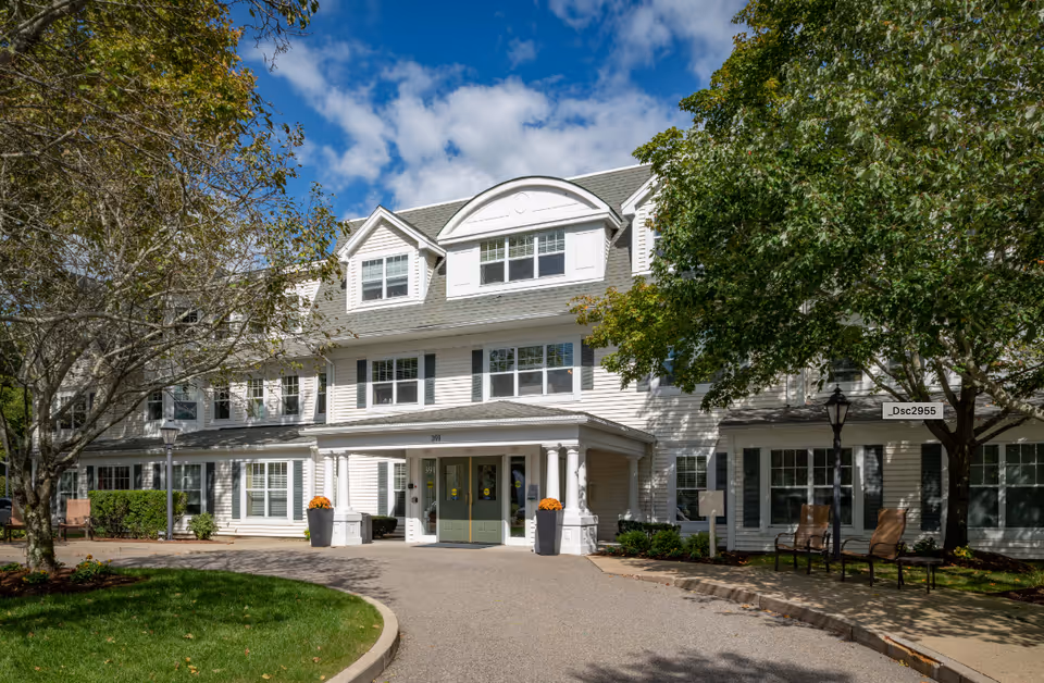 Photo 1 of Charter Senior Living of Dedham