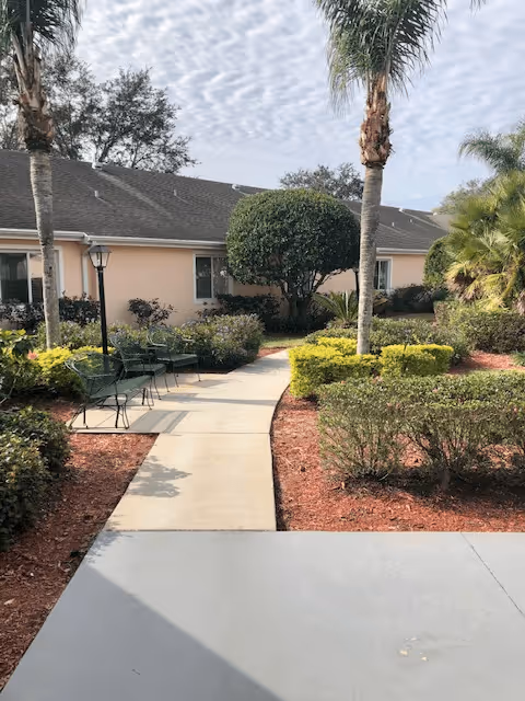 Photo 18 of Savannah Court of Brandon