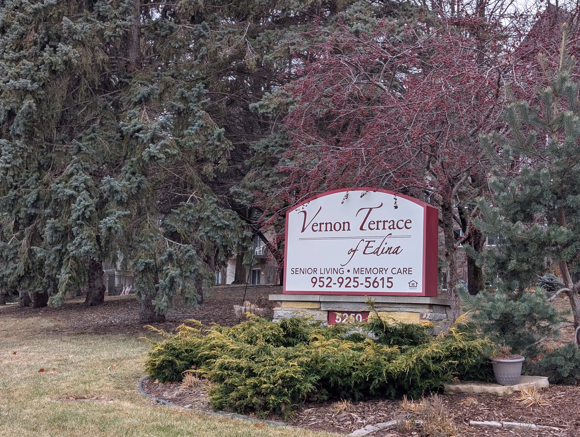 Photo 18 of Vernon Terrace of Edina