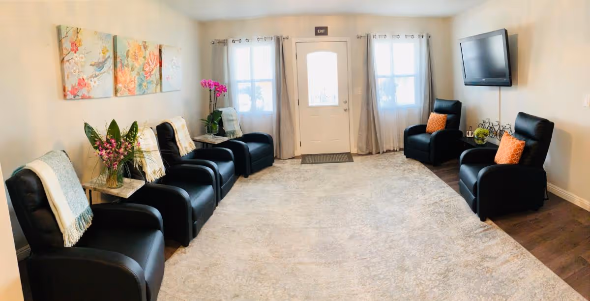 Photo 3 of Redell Pine