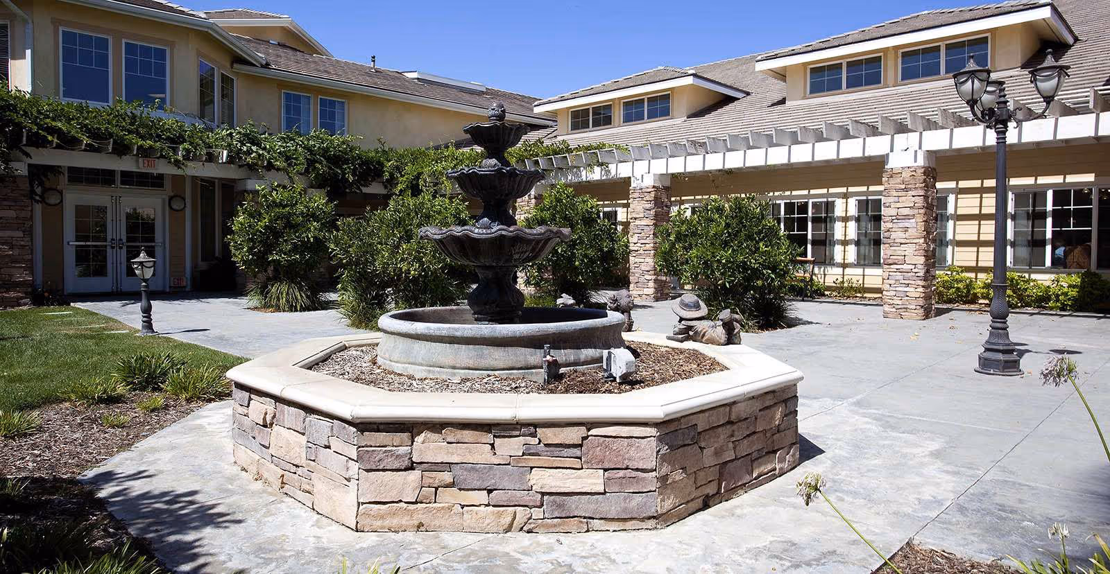 Photo 6 of Holiday Simi Hills