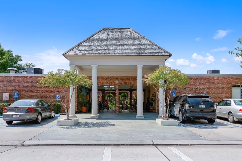 Photo of Colonial Oaks Living Center LLC