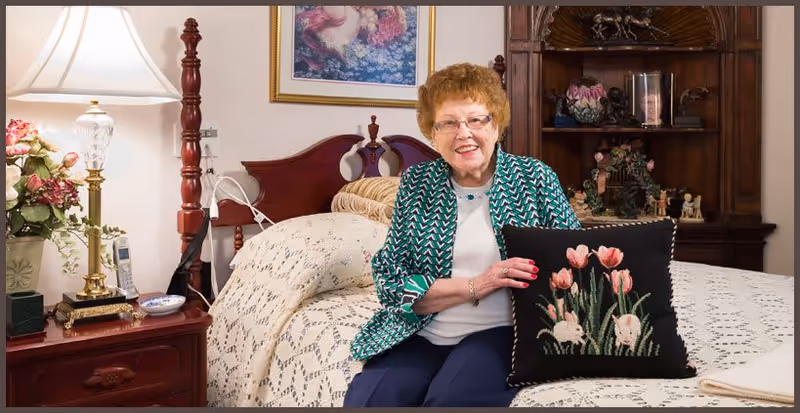 Photo 3 of Carriage House Inn