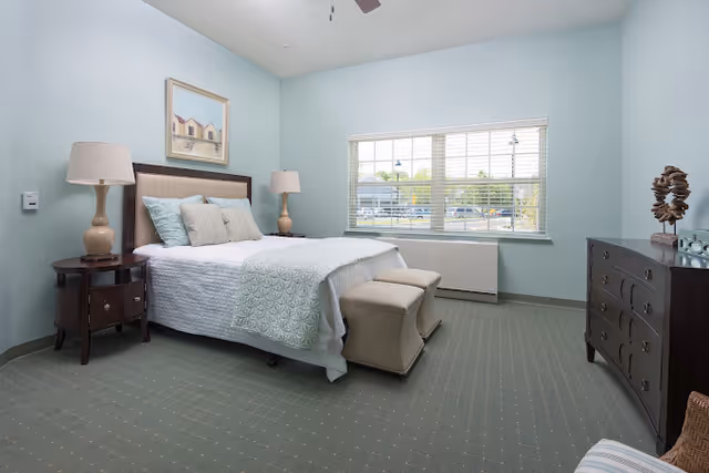 Photo 16 of The Villa at Westhampton: A Willow Ridge Senior Living Community